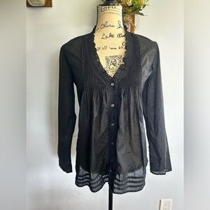Converse one star blouse‎ 100% cotton ruffle hem buttons down goth whimsy witchy